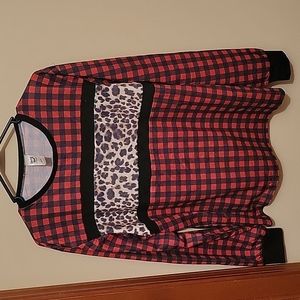 Pajama/loungewear Top